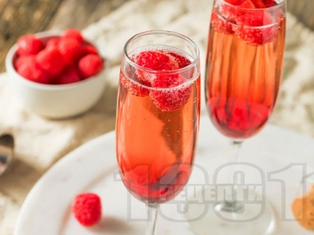  Raspberry Fizz  ,     -   